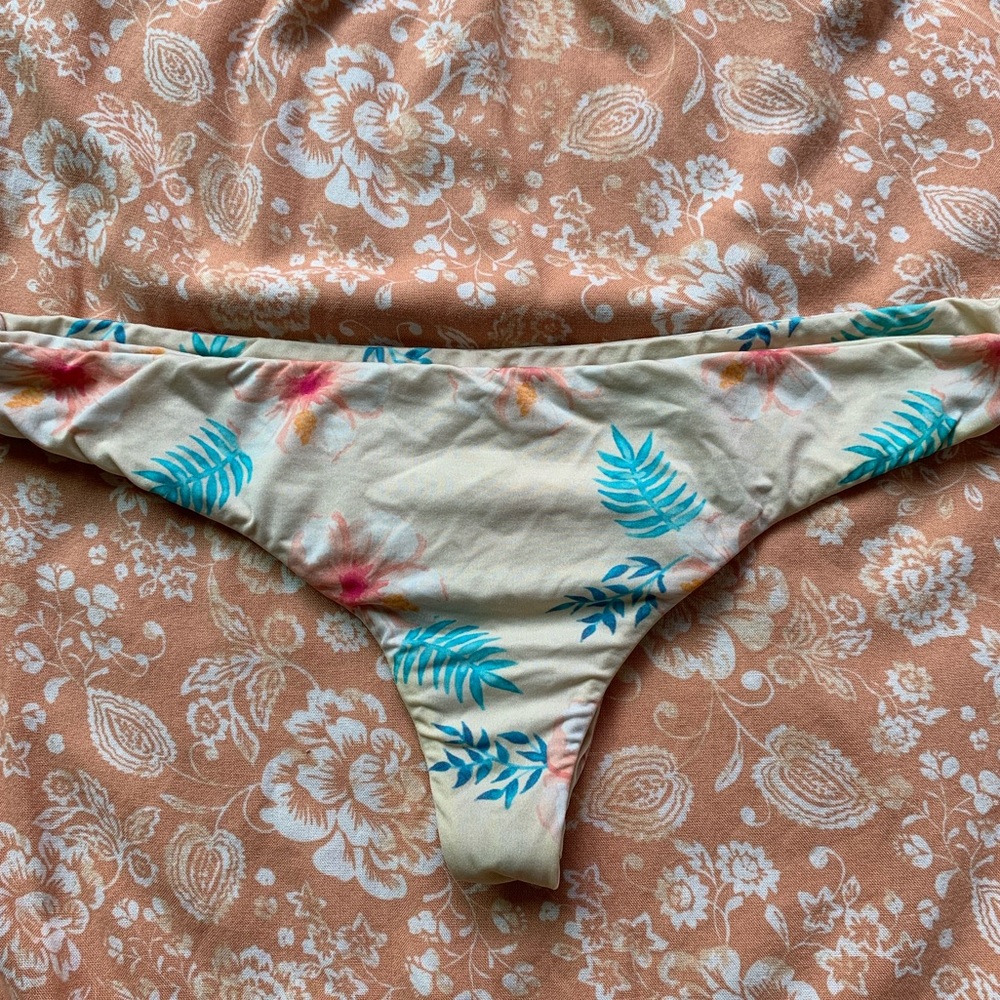 MAI Swimwear-Hibiscus Print
